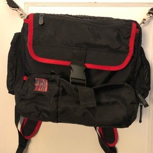 burton flint messenger bag